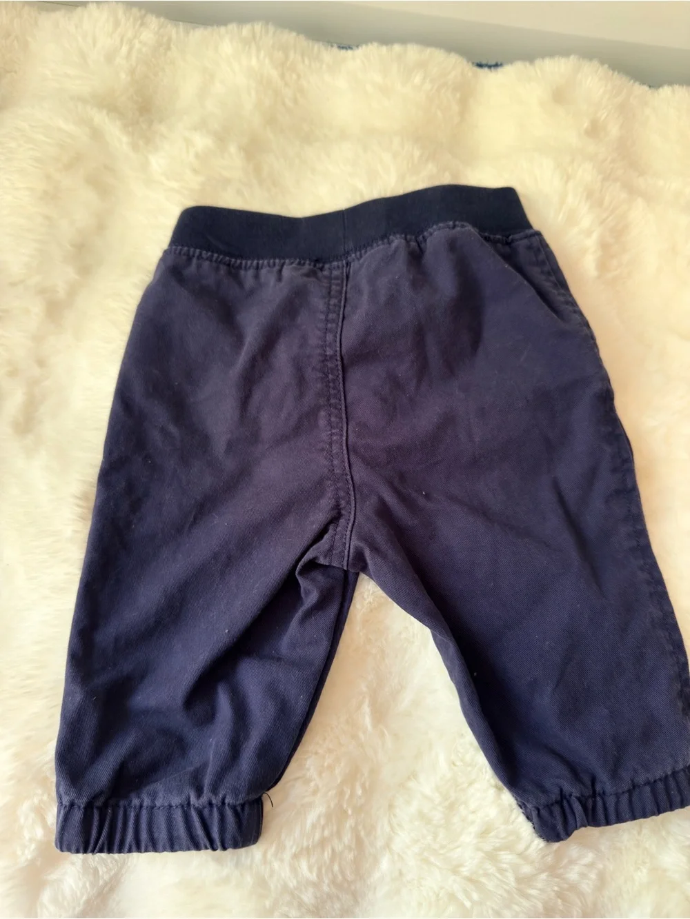 Lot of 3 baby pants for 0-3 months